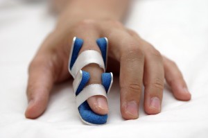 Trigger finger treatment centre in Sohna Road